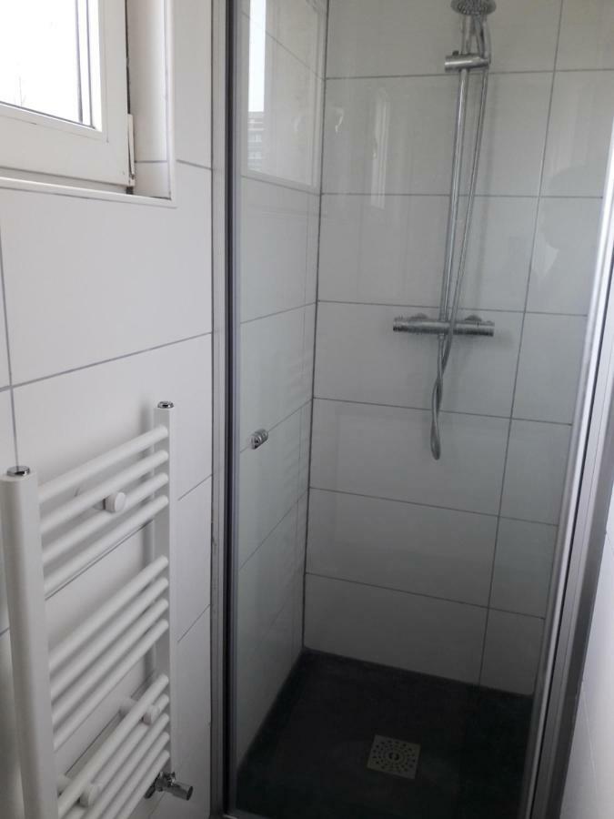 2 Slaapkamer Appartement Op De Zeedijk Van Oostende. Ostend Exterior photo